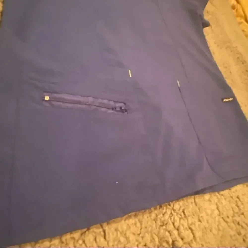 Jockey Scrub Top Size Small Blue